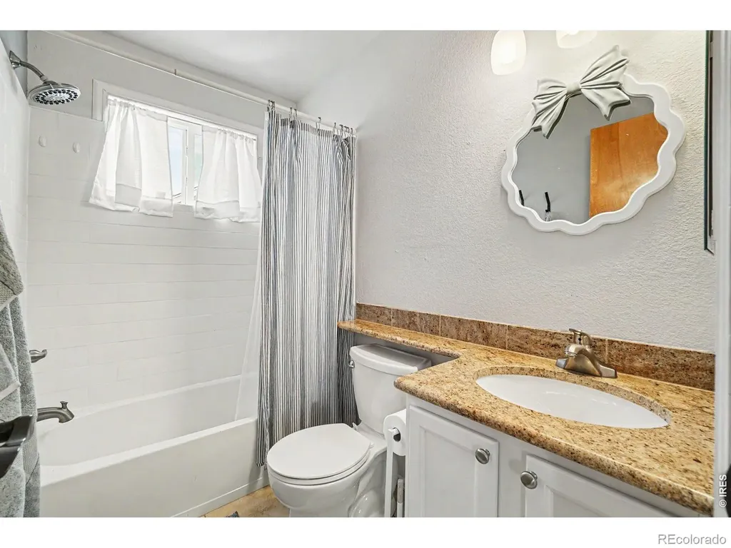 1433 Harvard Street Longmont CO 80503