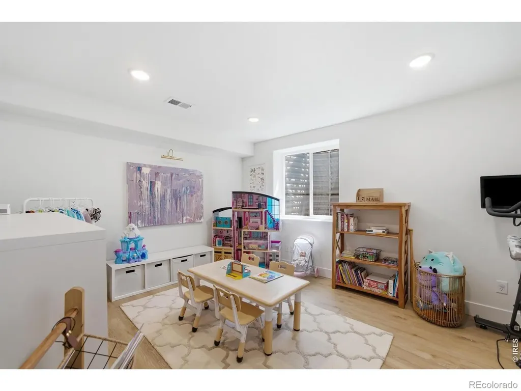 7136 Brookvalley Court Timnath CO 80547