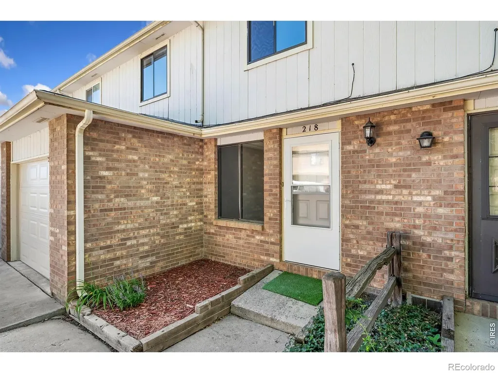 218 E 8th Avenue Longmont CO 80504