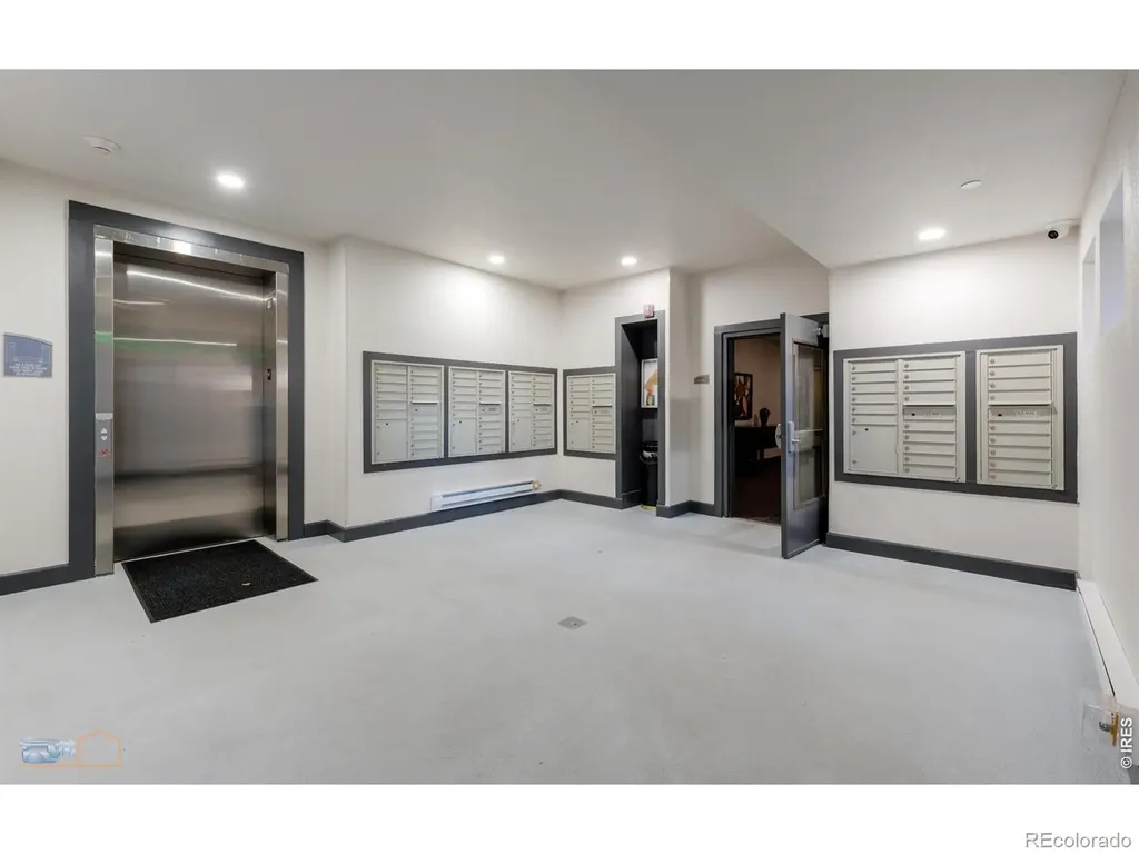 13456 Via Varra Broomfield CO 80020