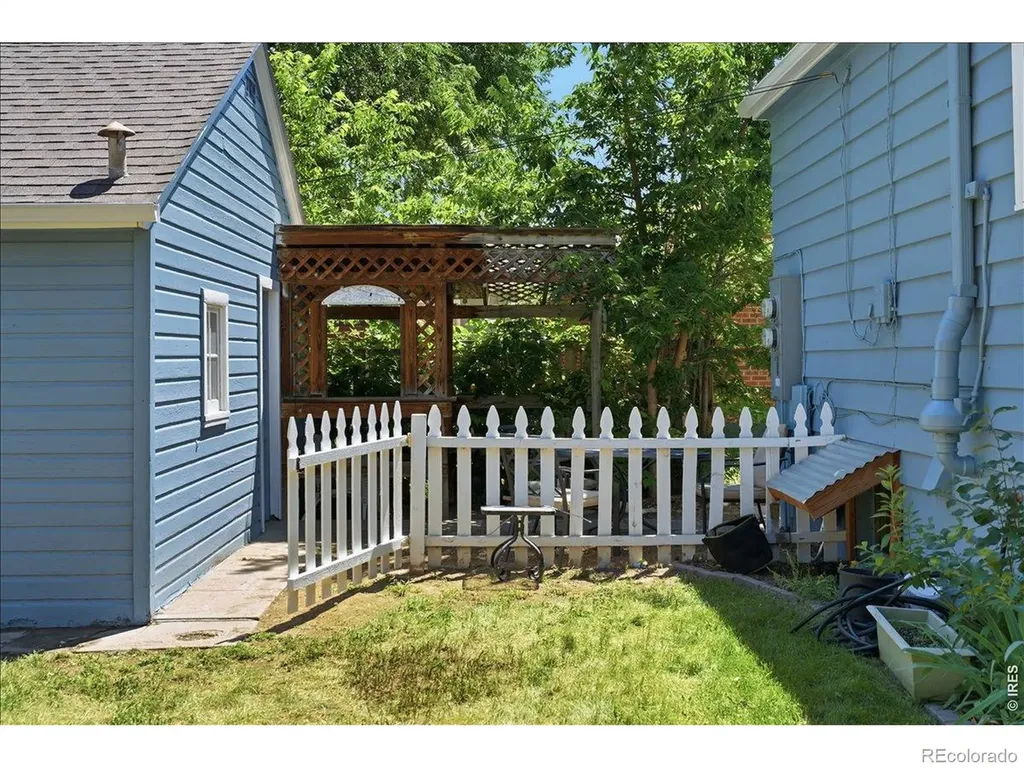 326 E Pitkin Street Fort Collins CO 80524