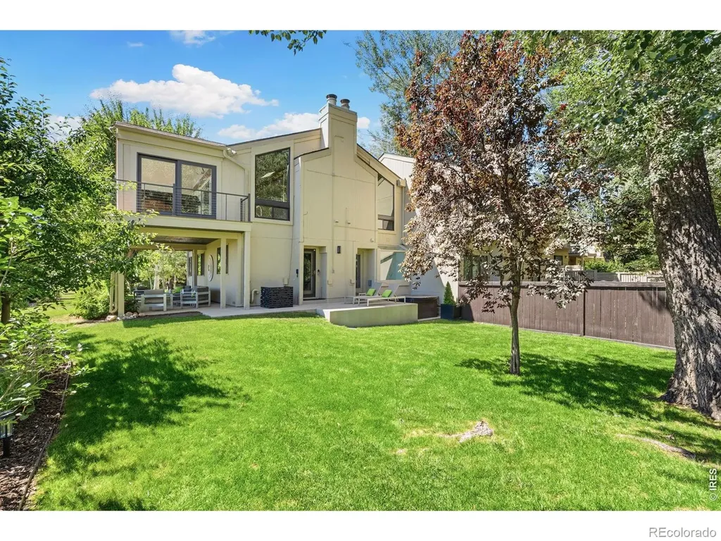 1068 Sailors Reef Fort Collins CO 80525