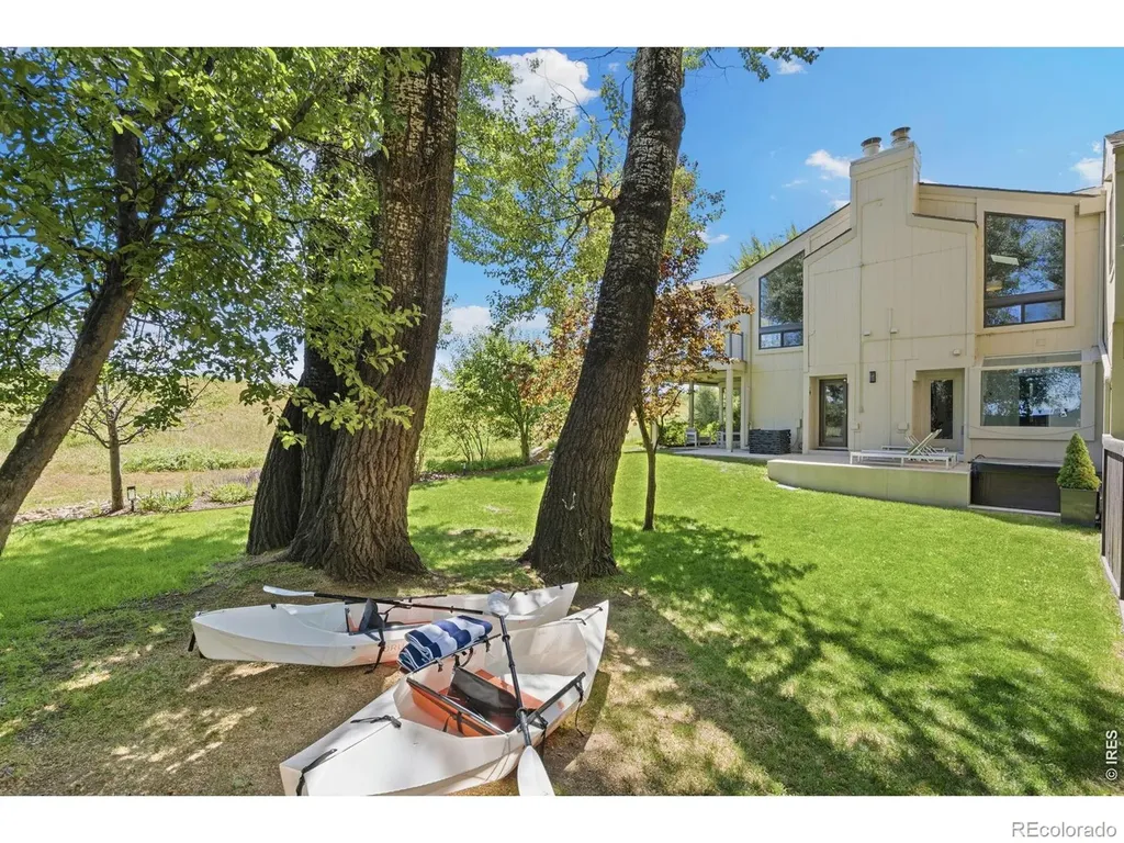 1068 Sailors Reef Fort Collins CO 80525