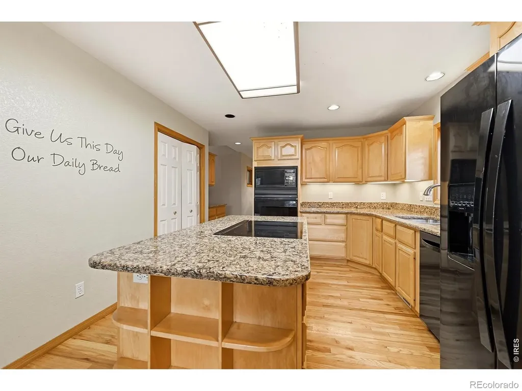256 Choctaw Road Lyons CO 80540