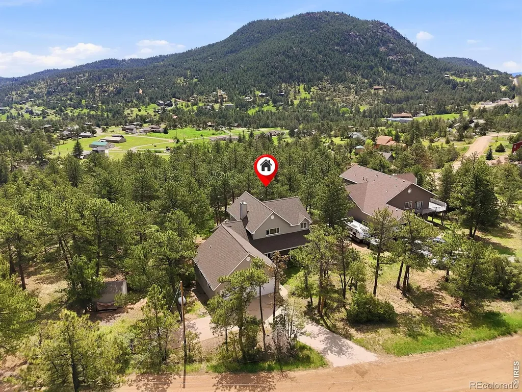 256 Choctaw Road Lyons CO 80540
