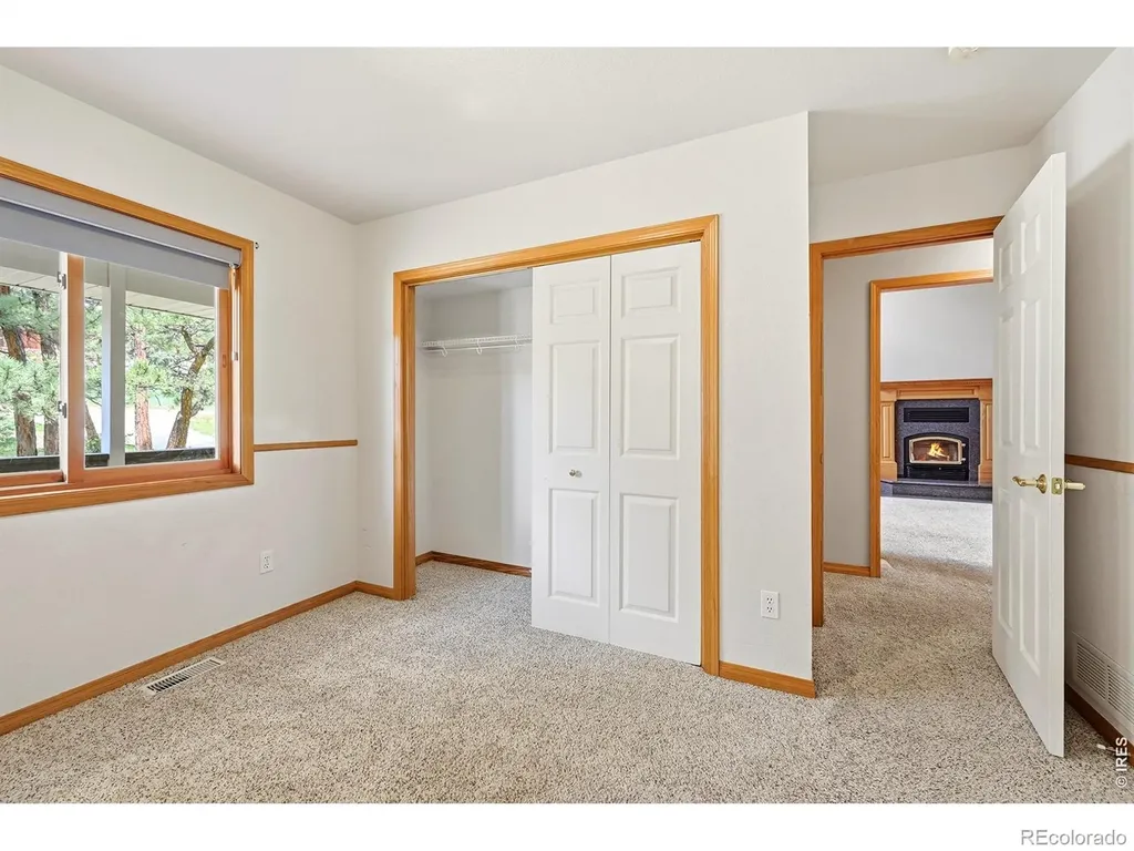 256 Choctaw Road Lyons CO 80540