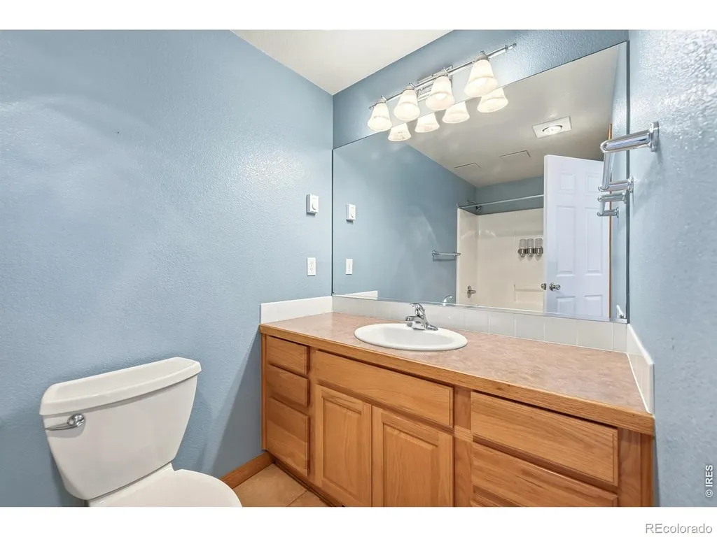 256 Choctaw Road Lyons CO 80540