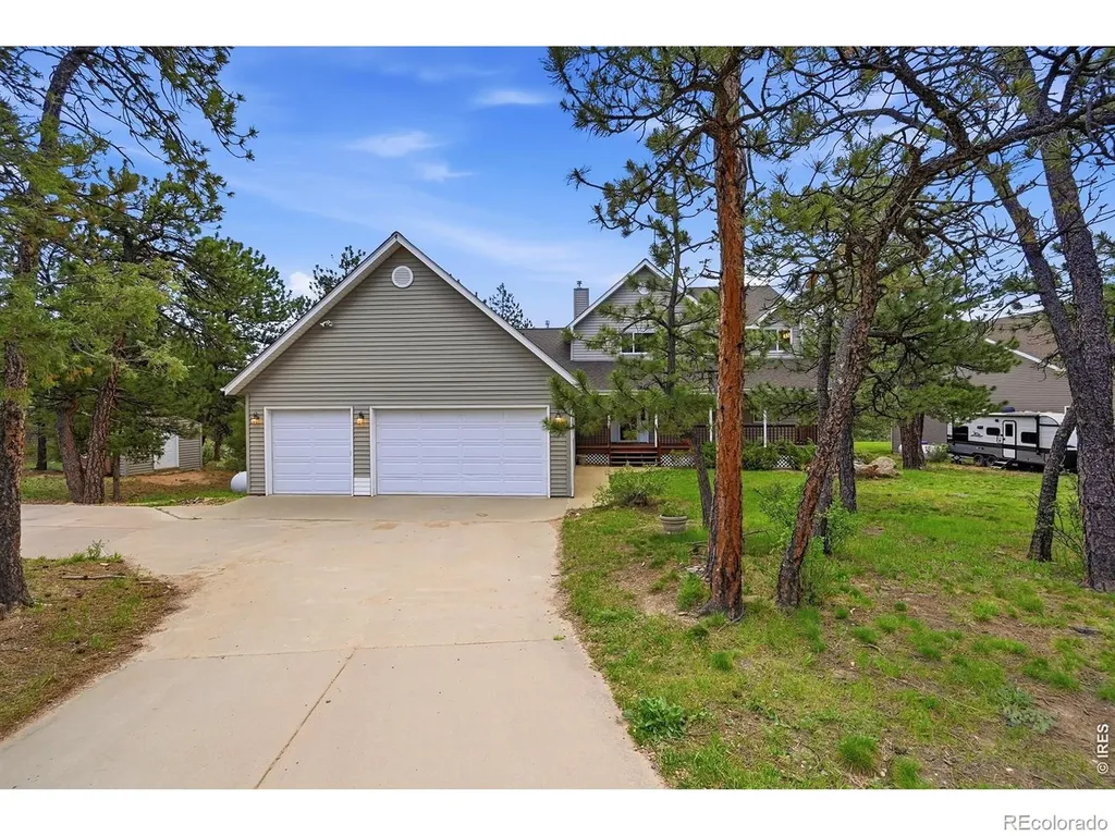 256 Choctaw Road Lyons CO 80540