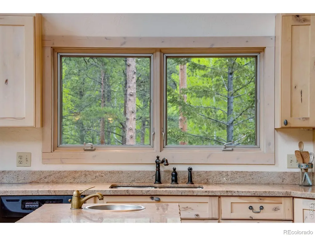 59 High Point Drive Glen Haven CO 80532