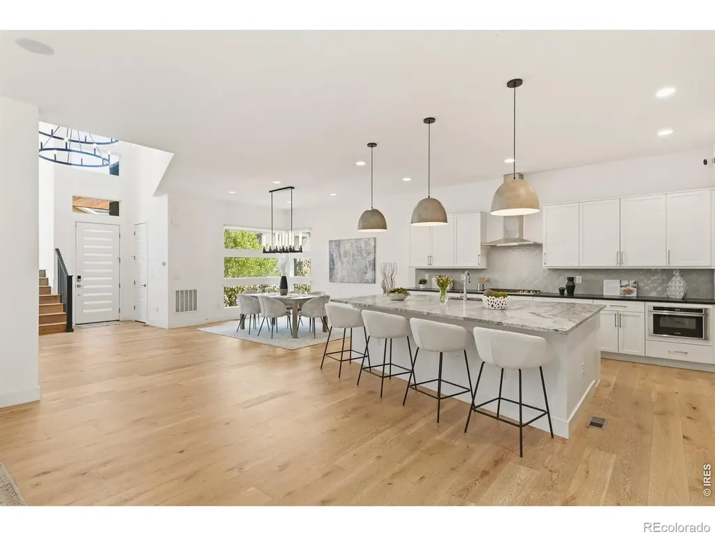 6121 Chester Street Denver CO 80238