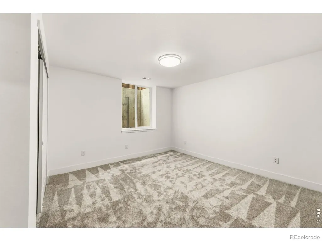 6121 Chester Street Denver CO 80238