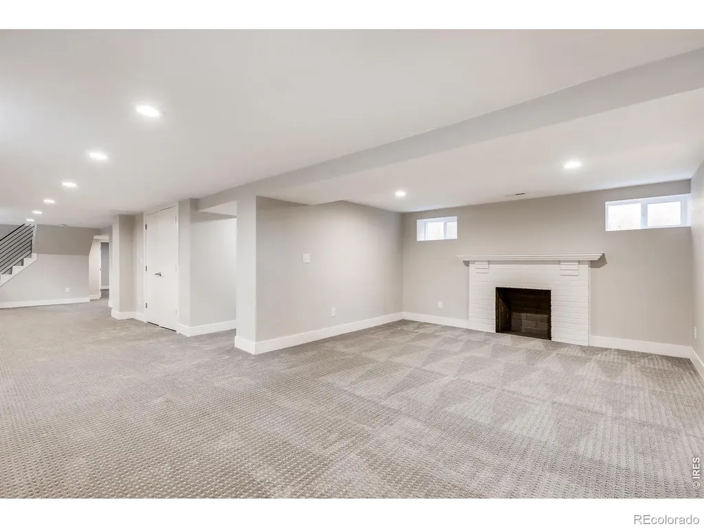 4035 Batavia Place Denver CO 80220