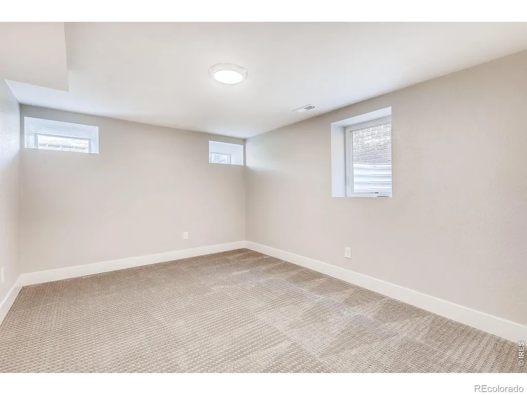 4035 Batavia Place Denver CO 80220