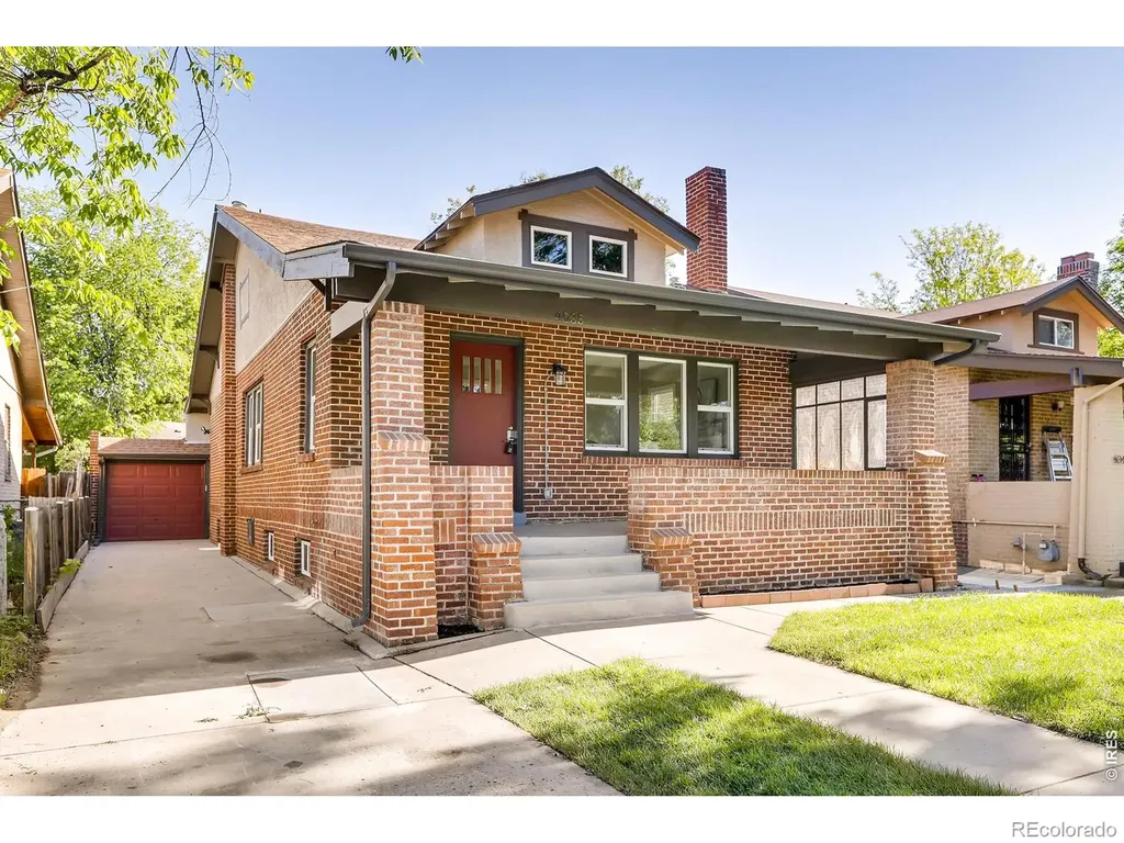 4035 Batavia Place Denver CO 80220