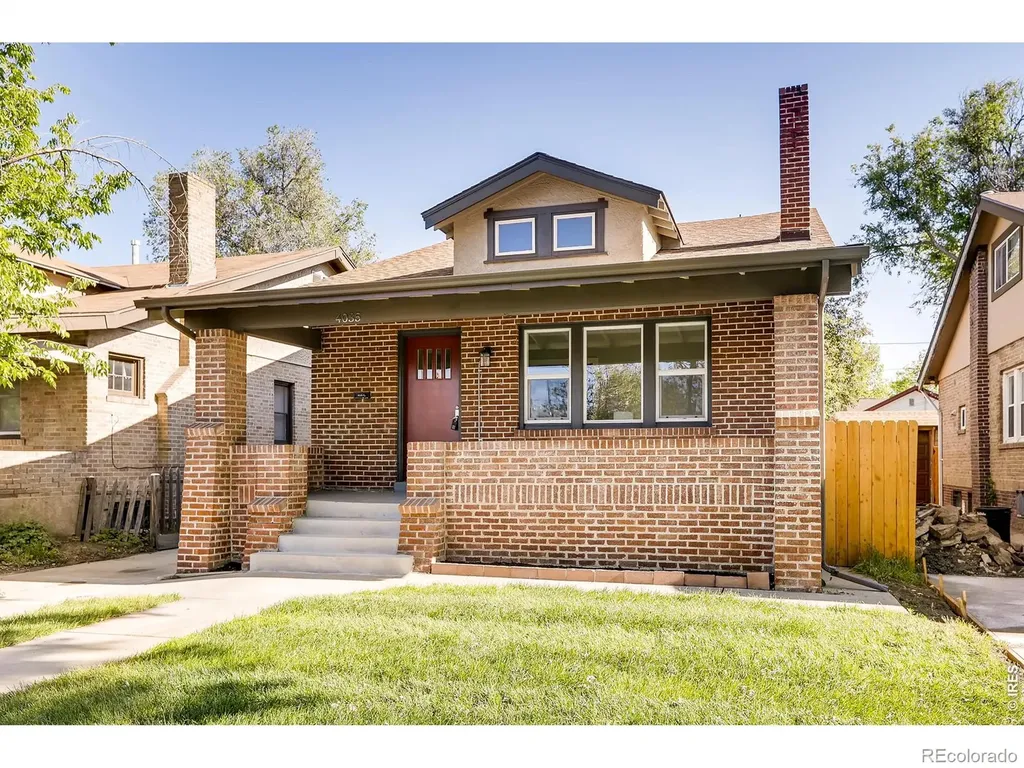 4035 Batavia Place Denver CO 80220