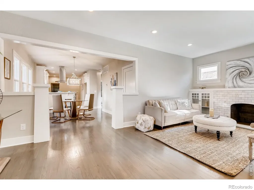 4035 Batavia Place Denver CO 80220
