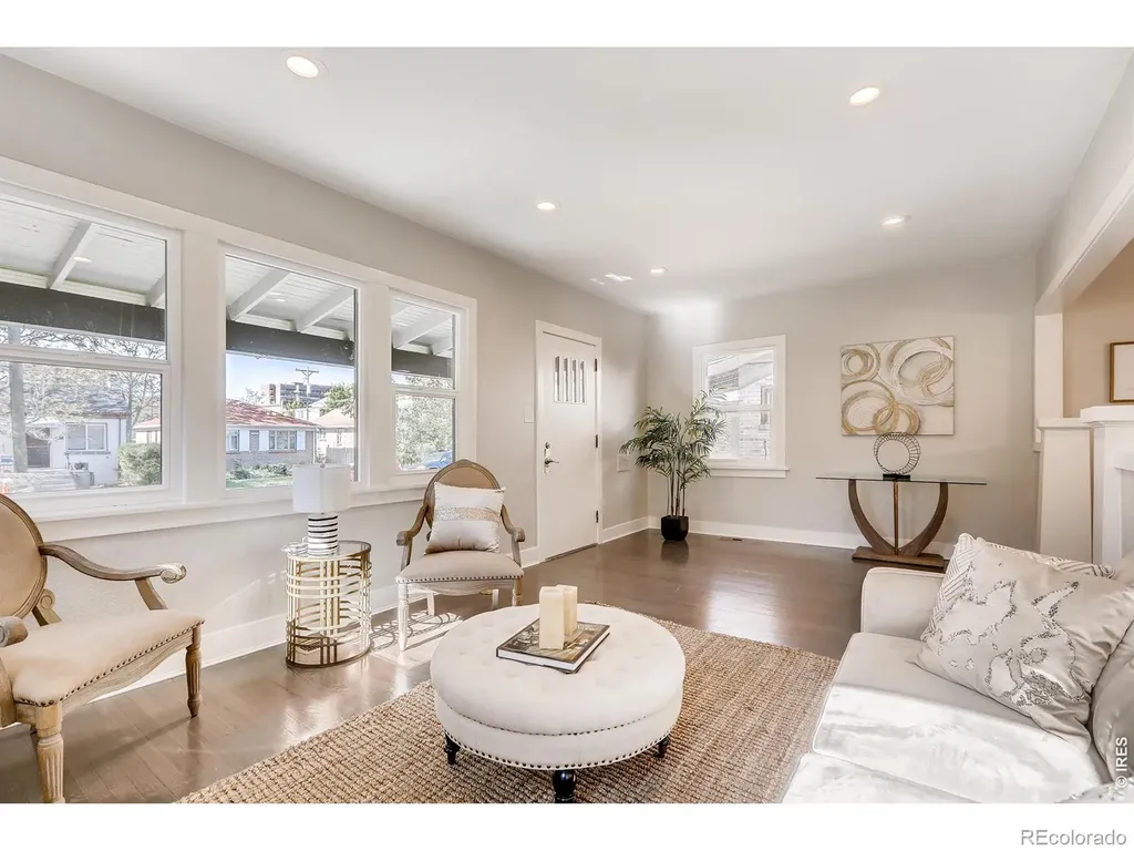 4035 Batavia Place Denver CO 80220