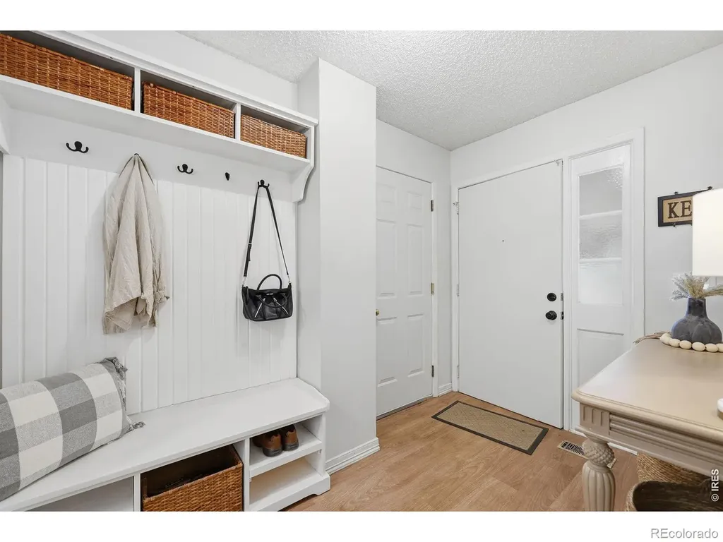 2598 S Vaughn Way Aurora CO 80014