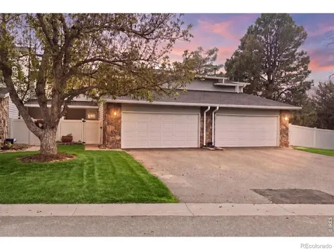 2598 S Vaughn Way Aurora CO 80014
