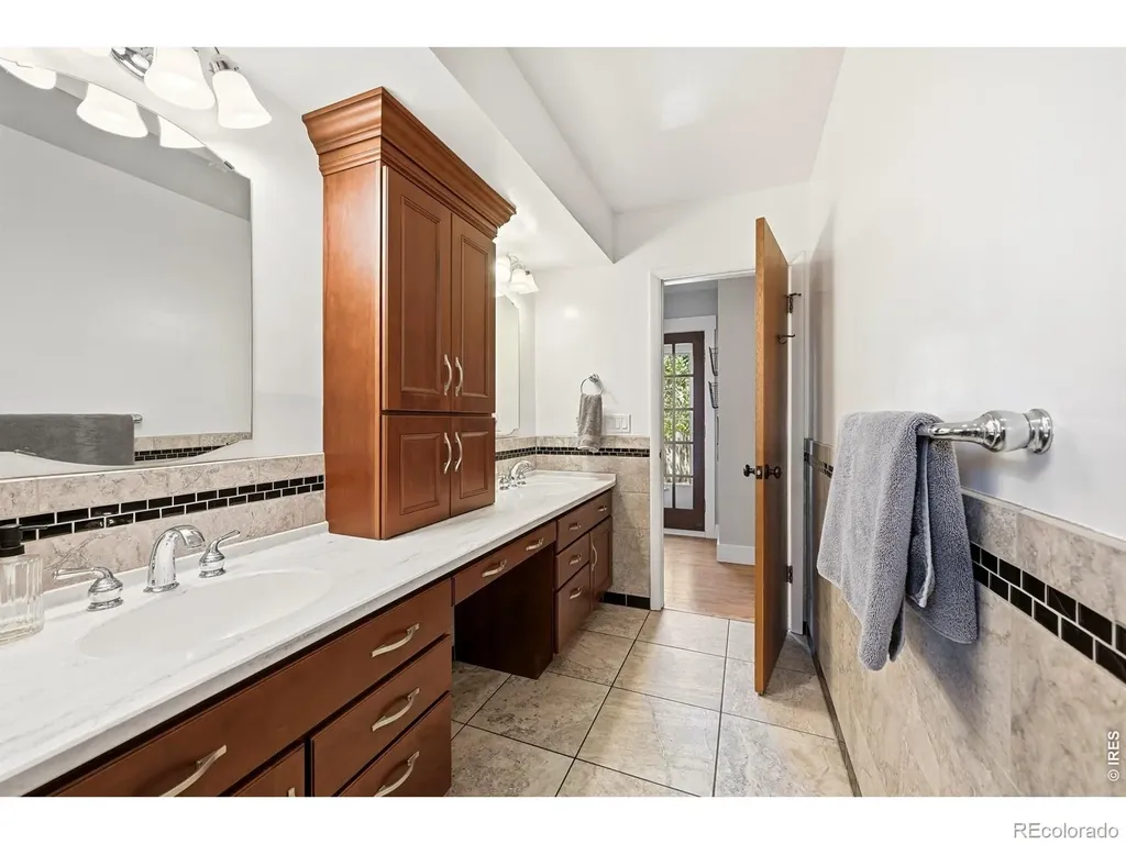 1617 Fairacre Drive Greeley CO 80631