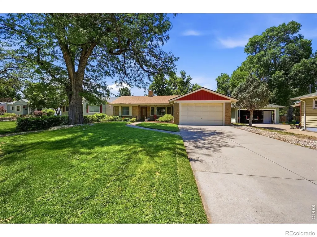 1617 Fairacre Drive Greeley CO 80631