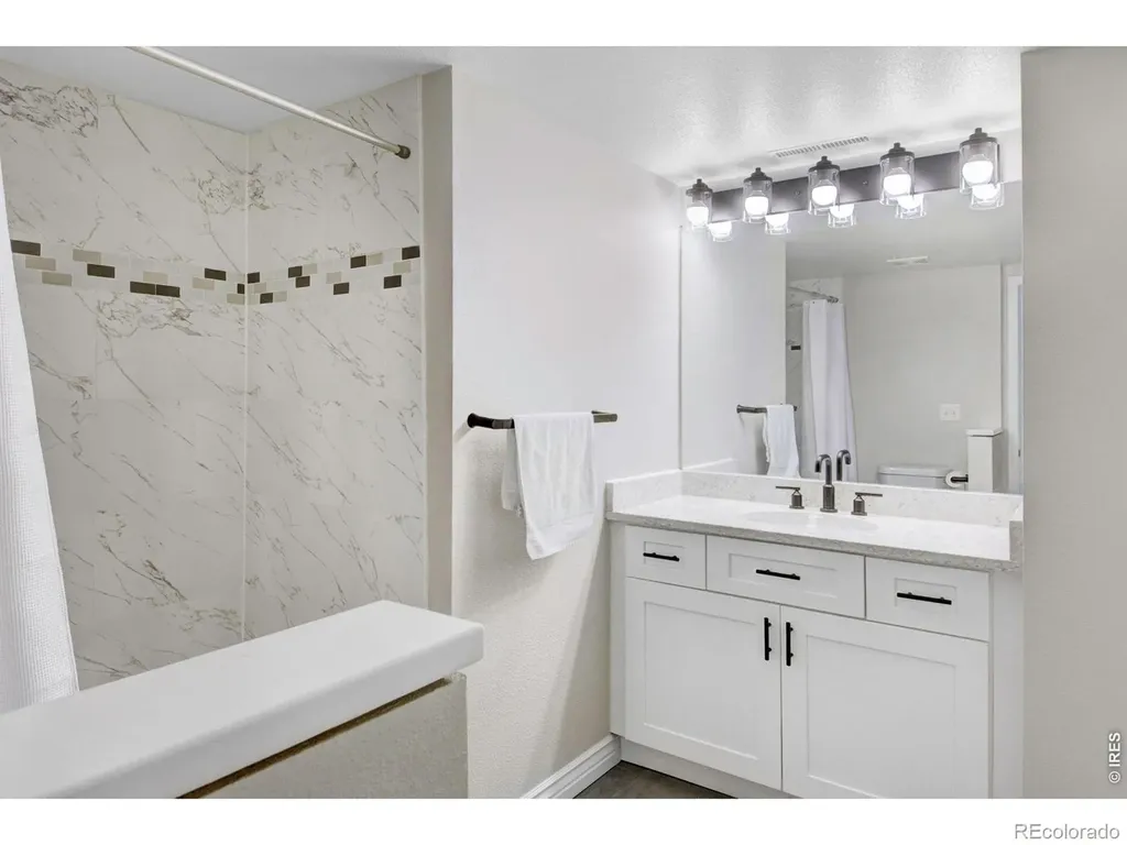 2938 Kalmia Avenue Boulder CO 80301