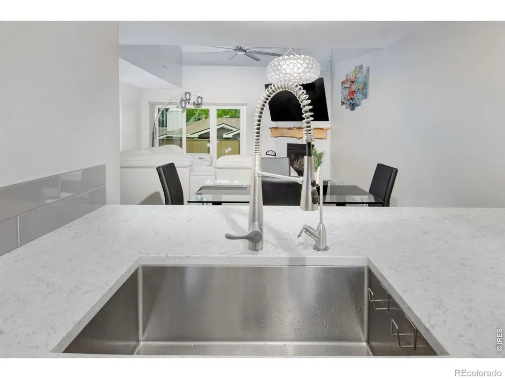 2938 Kalmia Avenue Boulder CO 80301