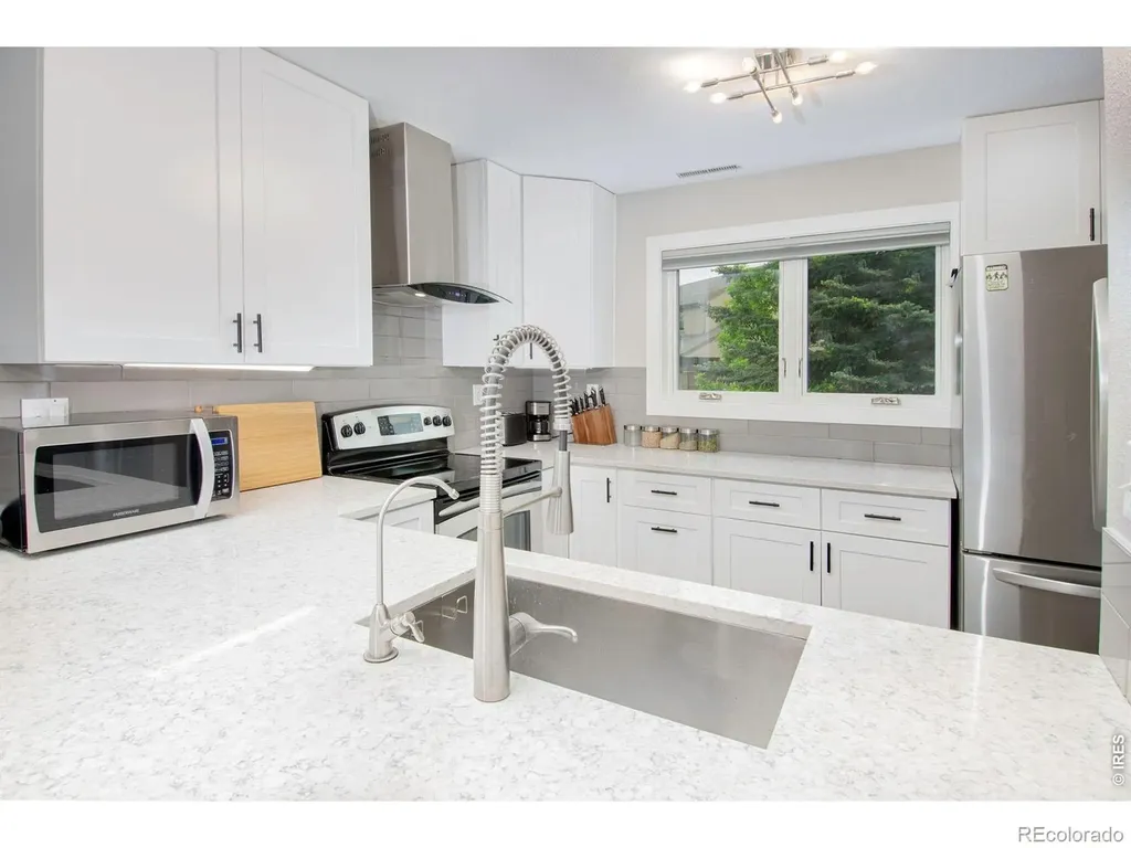 2938 Kalmia Avenue Boulder CO 80301