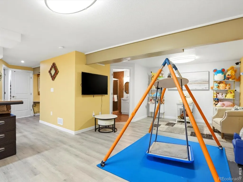 1864 Mount Sneffels Street Longmont CO 80504