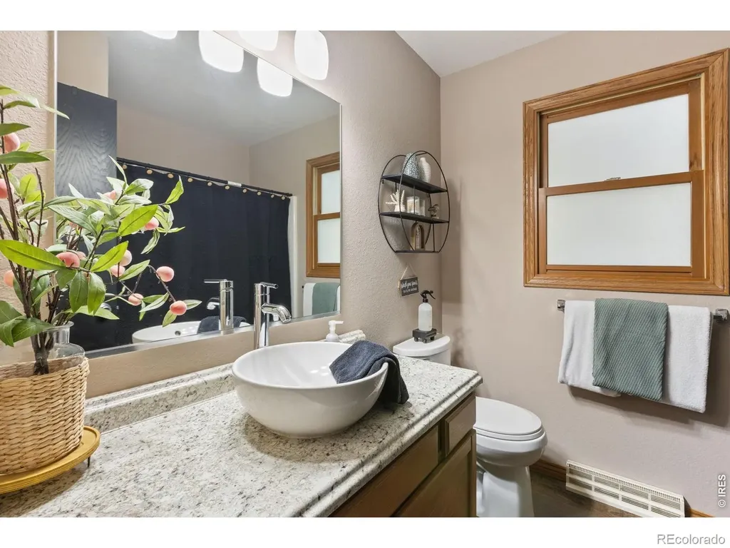 4982 W 6th St Road Greeley CO 80634