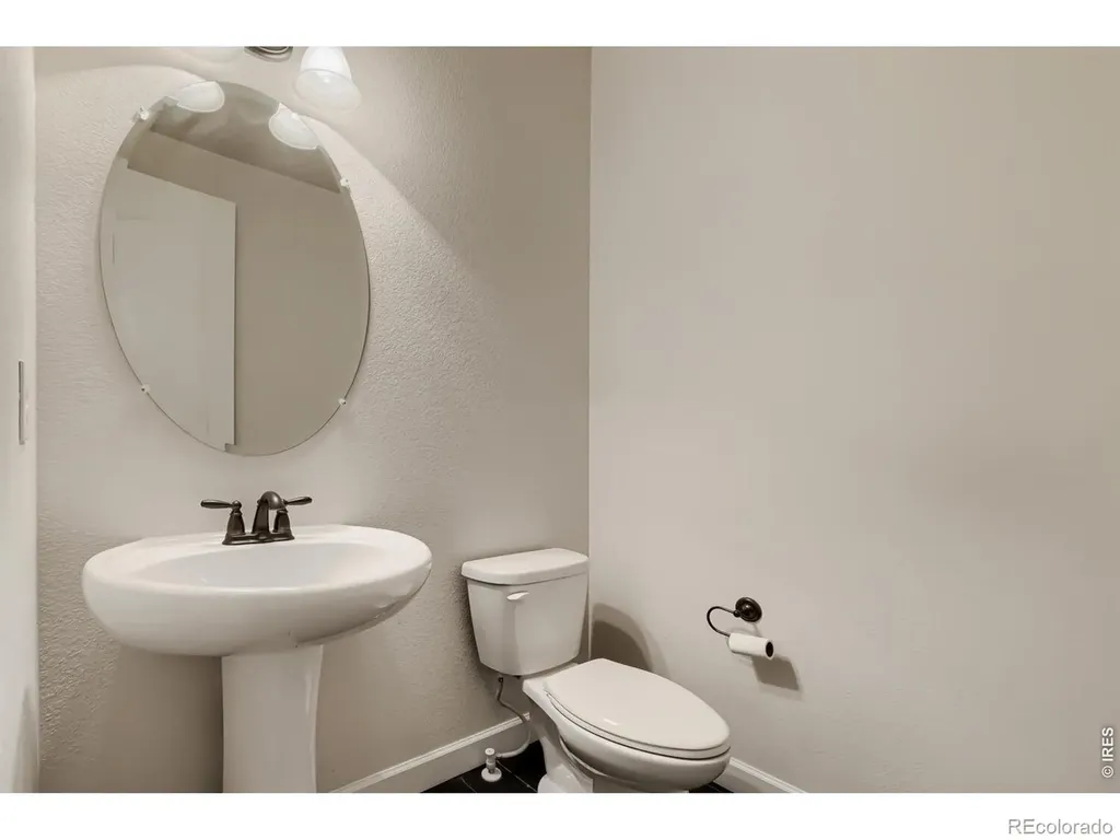 1507 Jackson Court Longmont CO 80501