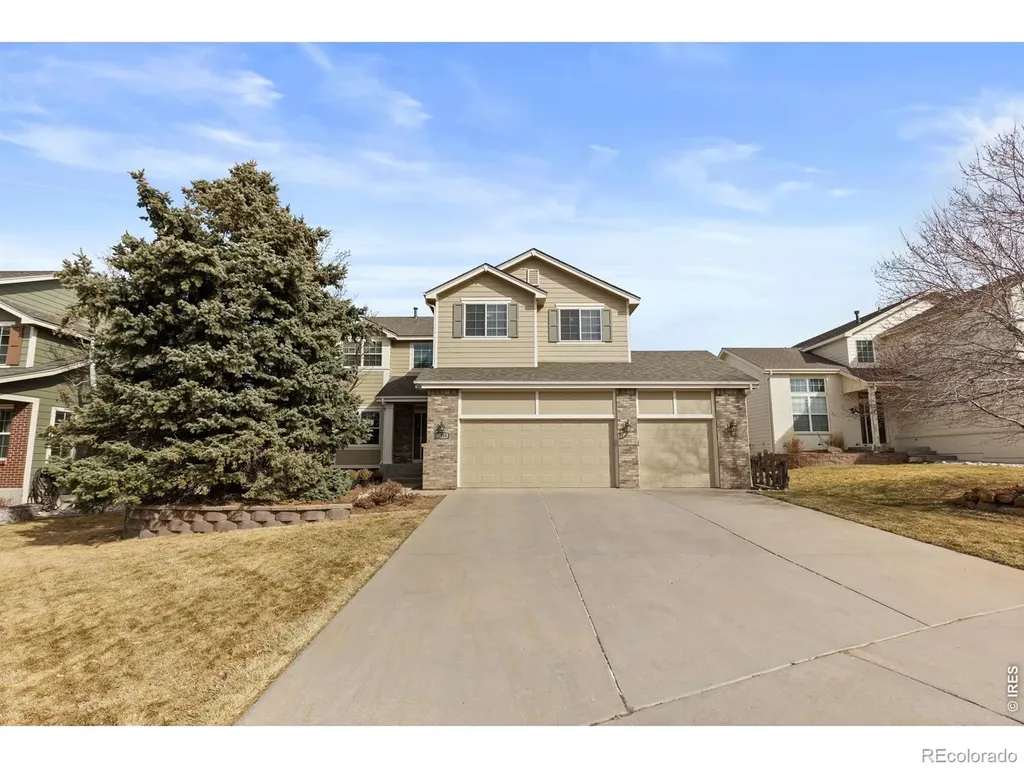Castle Pines CO, 8316 Briar Ridge Drive