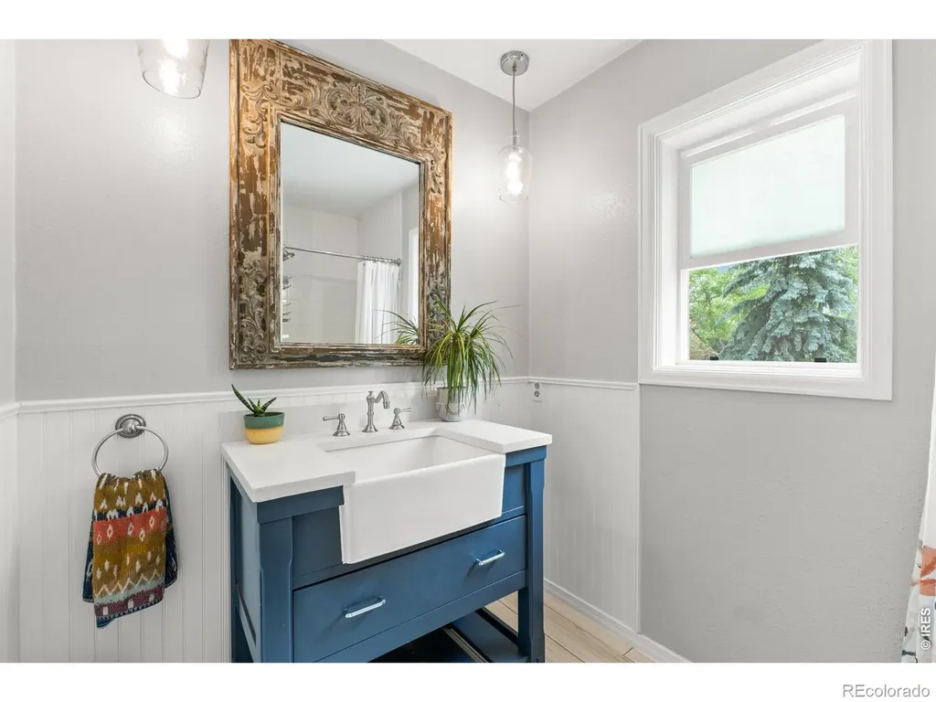 1512 Sunnyside Drive Loveland CO 80538