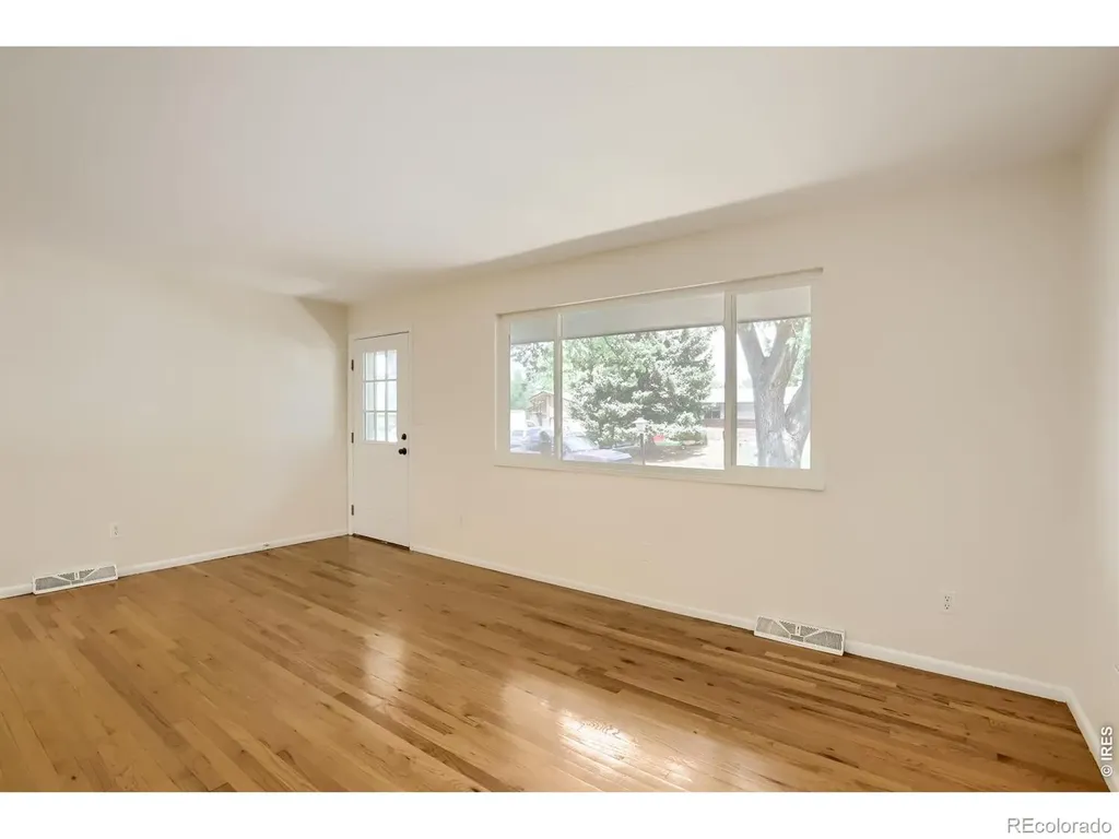 1418 Meeker Drive Longmont CO 80504