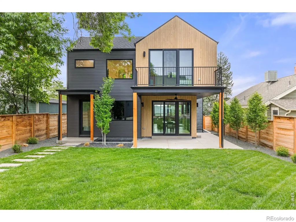 109 3rd Avenue Superior CO 80027