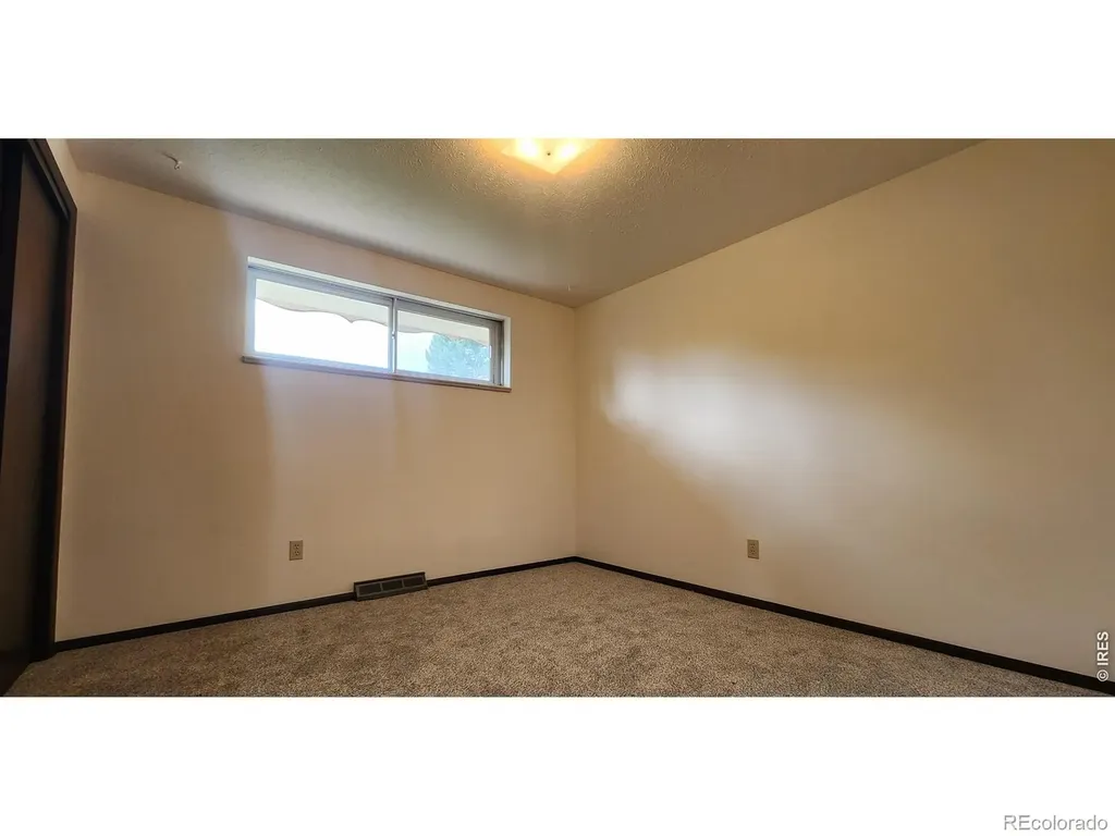 521 W 33rd Street Loveland CO 80538