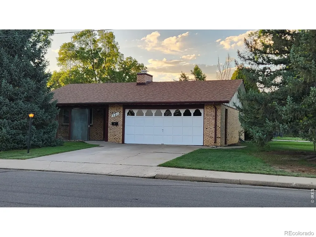 521 W 33rd Street Loveland CO 80538