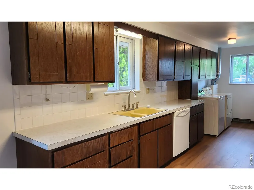 521 W 33rd Street Loveland CO 80538