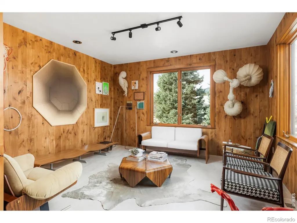8906 Little Raven Trail Longmont CO 80503