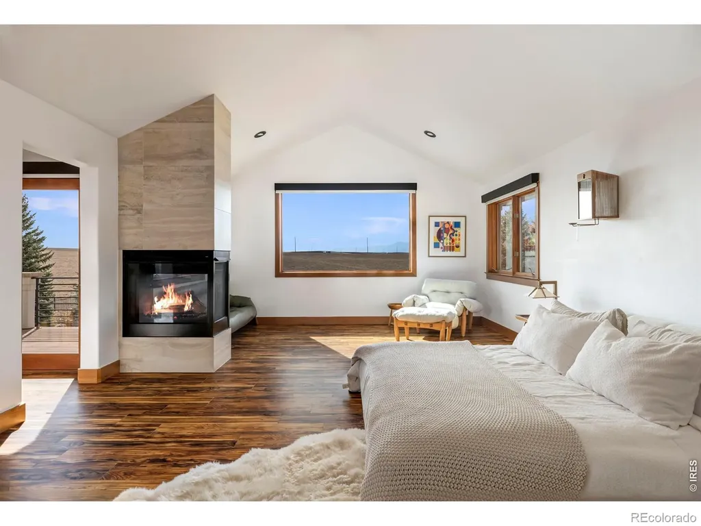 8906 Little Raven Trail Longmont CO 80503