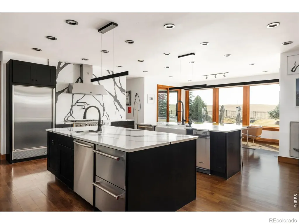 8906 Little Raven Trail Longmont CO 80503