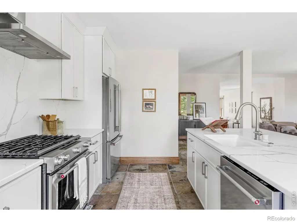 7410 N 83rd Street Niwot CO 80503
