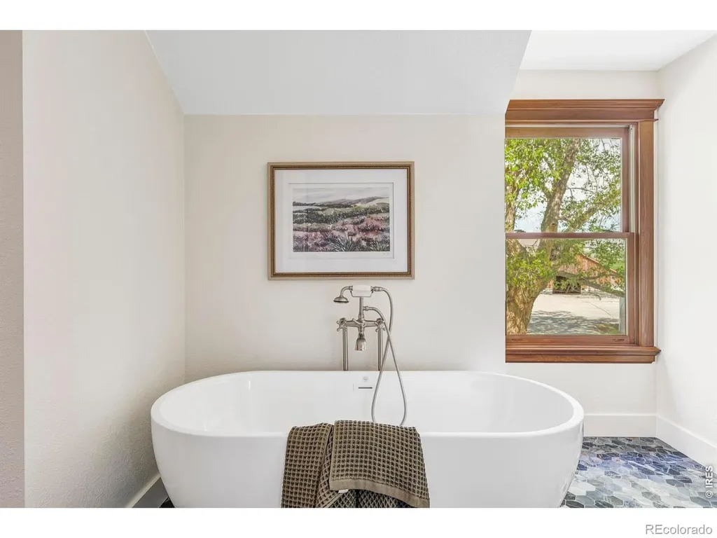 7410 N 83rd Street Niwot CO 80503