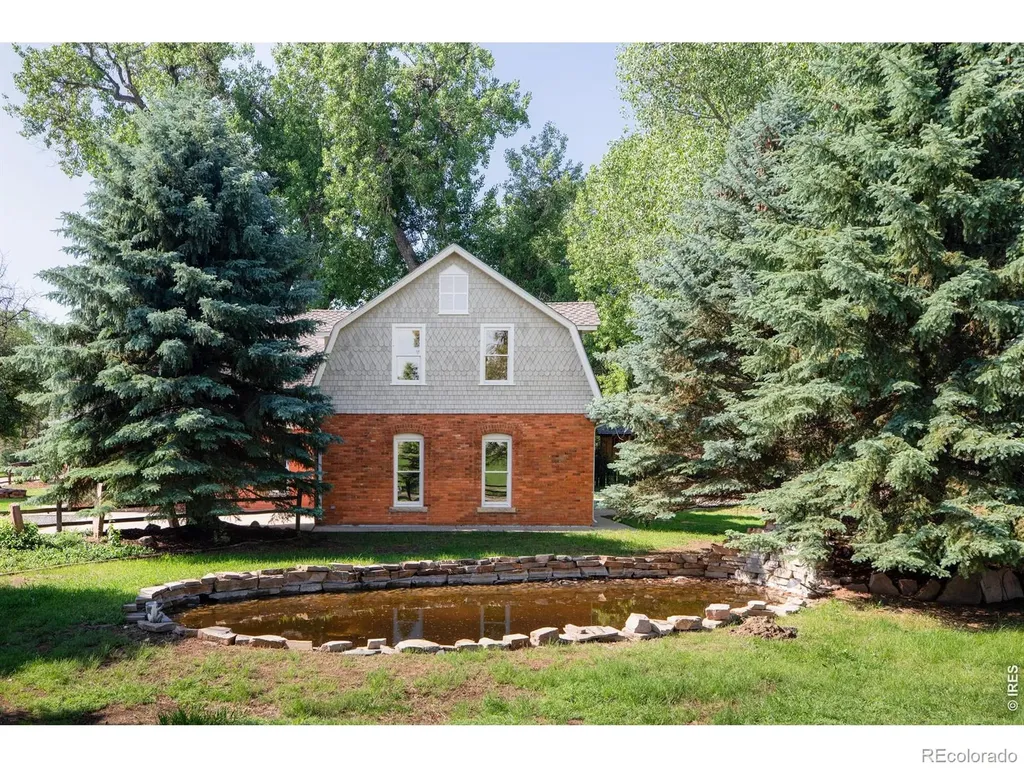 7410 N 83rd Street Niwot CO 80503