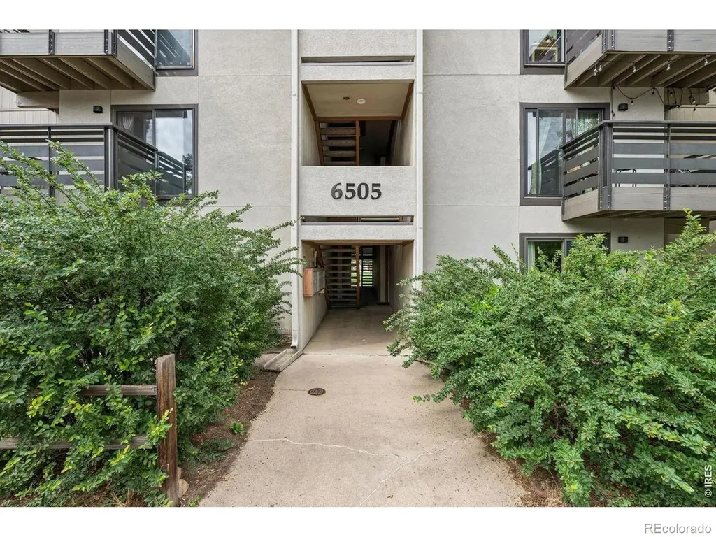 6505 Kalua Road Boulder CO 80301