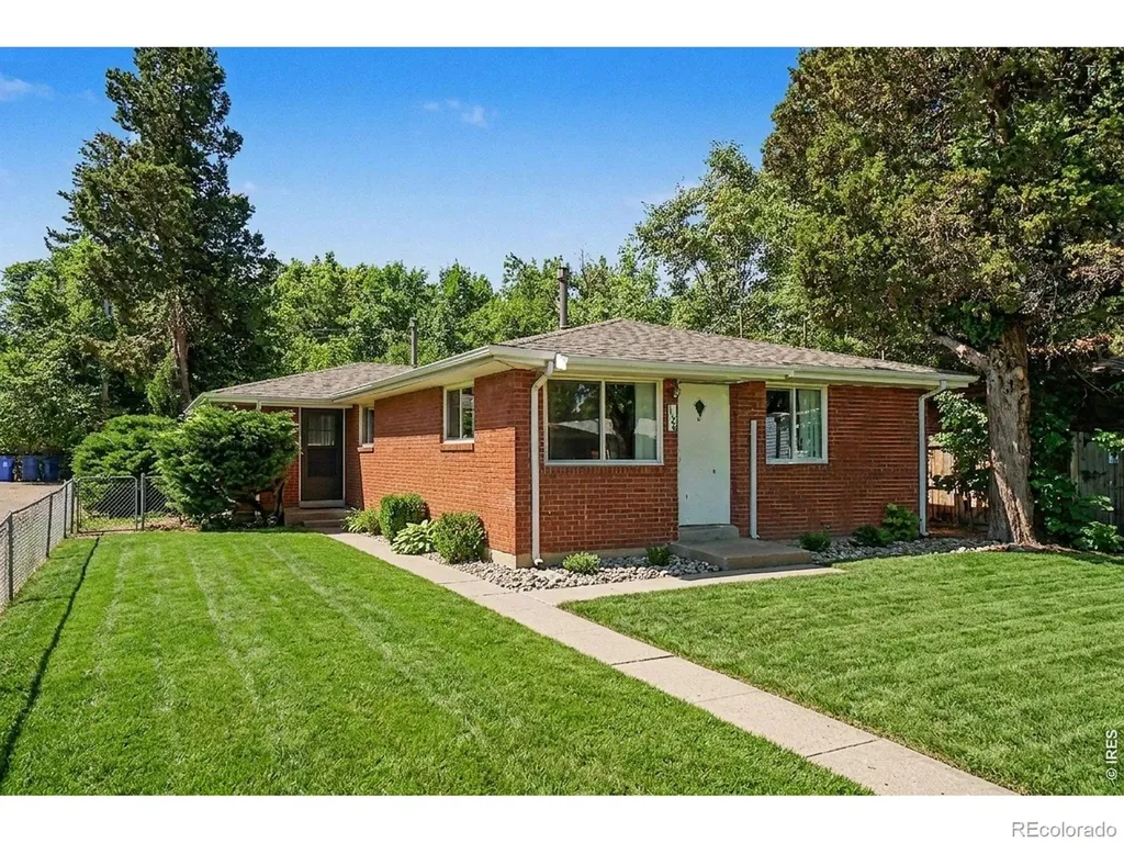 1122-1126 Gard Place Loveland CO 80537