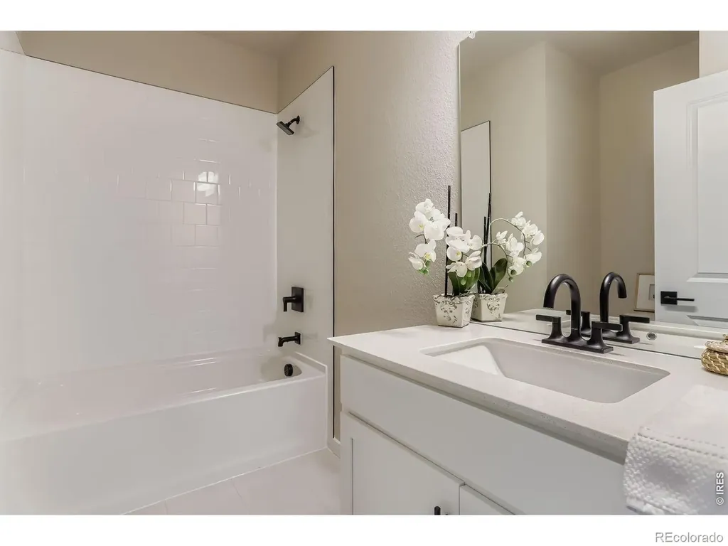 2817 Bear Springs Circle Longmont CO 80503