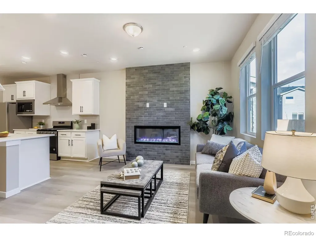 2817 Bear Springs Circle Longmont CO 80503