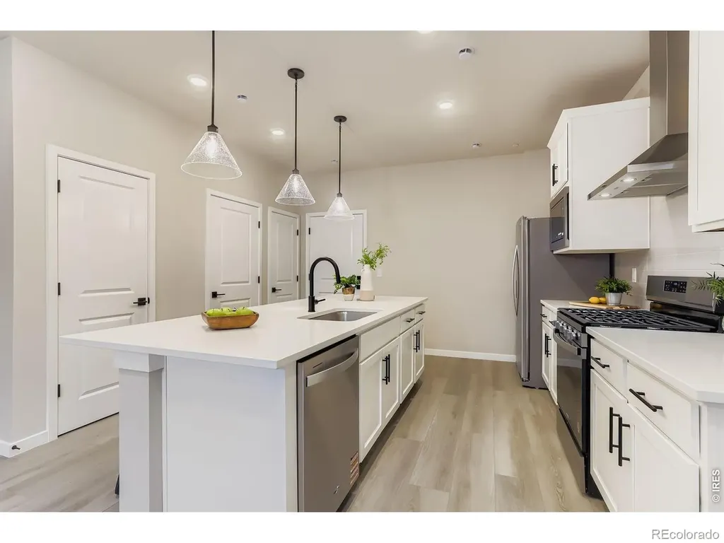 2819 Bear Springs Circle Longmont CO 80503