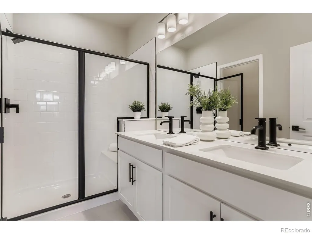 2819 Bear Springs Circle Longmont CO 80503